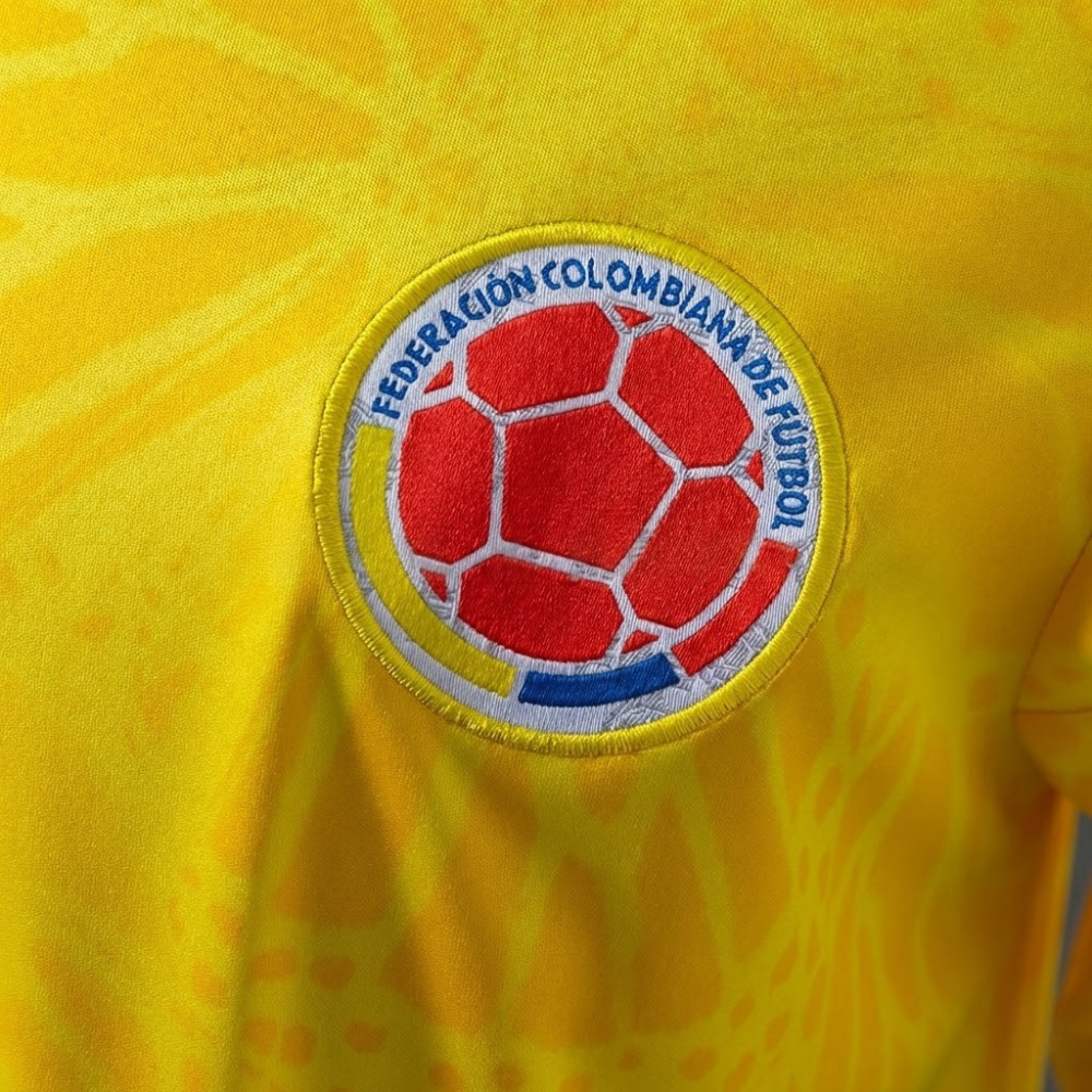 CAMISA DA SELEÇÃO DA COLOMBIA 26/27 AMARELO