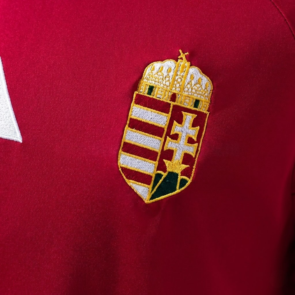 CAMISA DA SELEÇÃO DA HUNGRIA 2026 VERMELHO