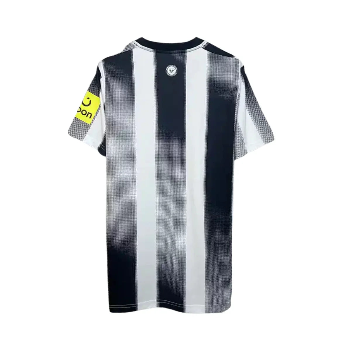 CAMISA DO NEWCASTLE 25/26 PRETO E BRANCO