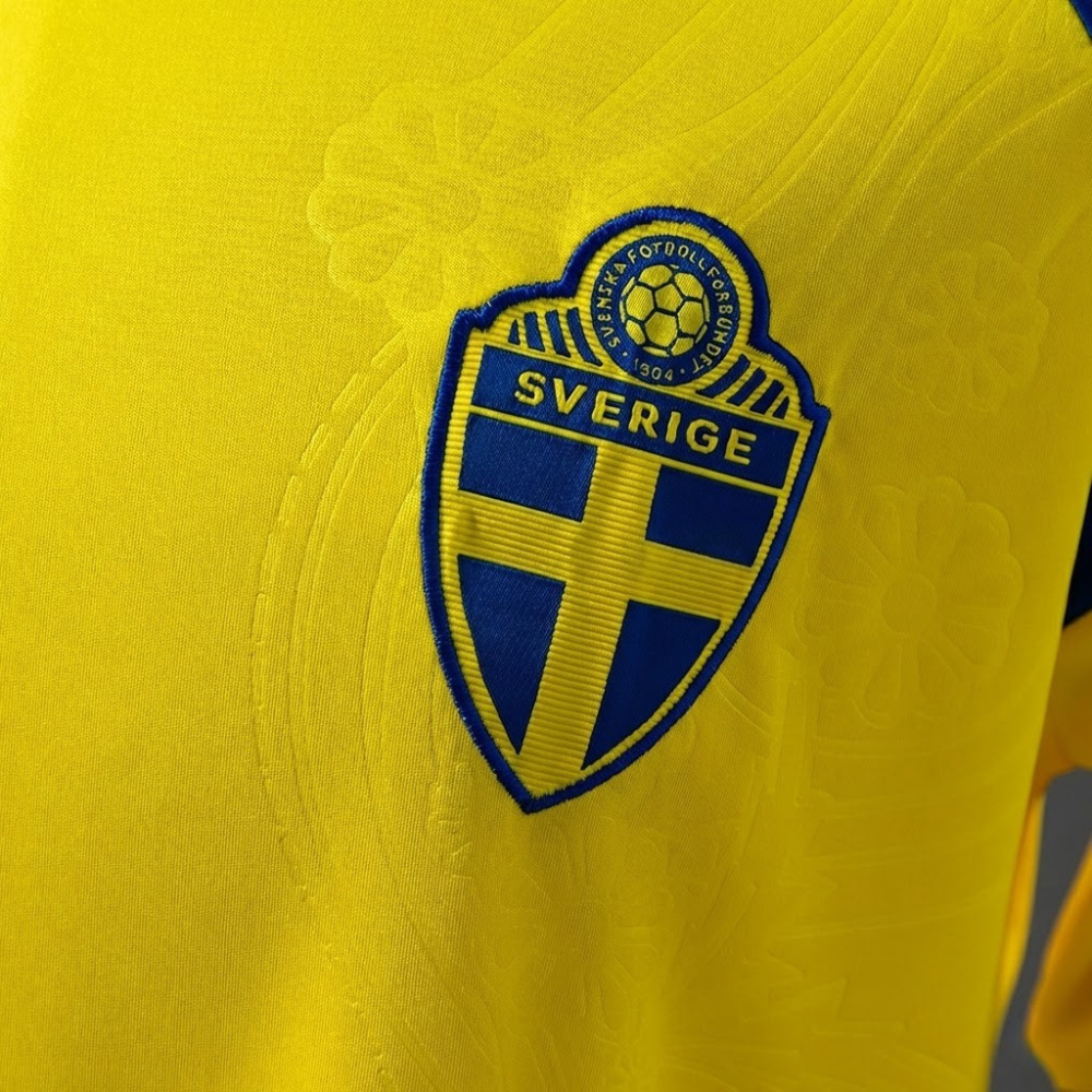 CAMISA DA SELEÇÃO DA SUECIA 2026 AMARELA