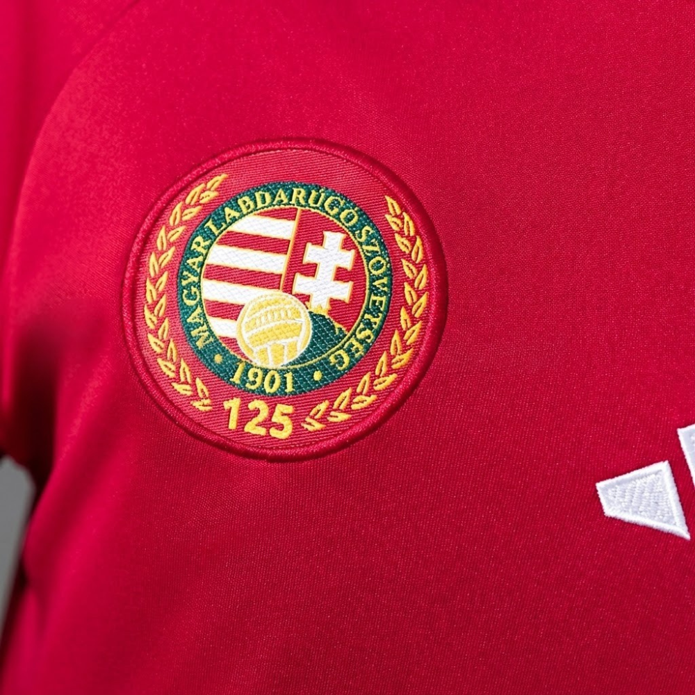 CAMISA DA SELEÇÃO DA HUNGRIA 2026 VERMELHO