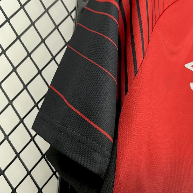 CAMISA DO ATHLETICO PARANAENSE 25/26 VERMELHA E PRETA