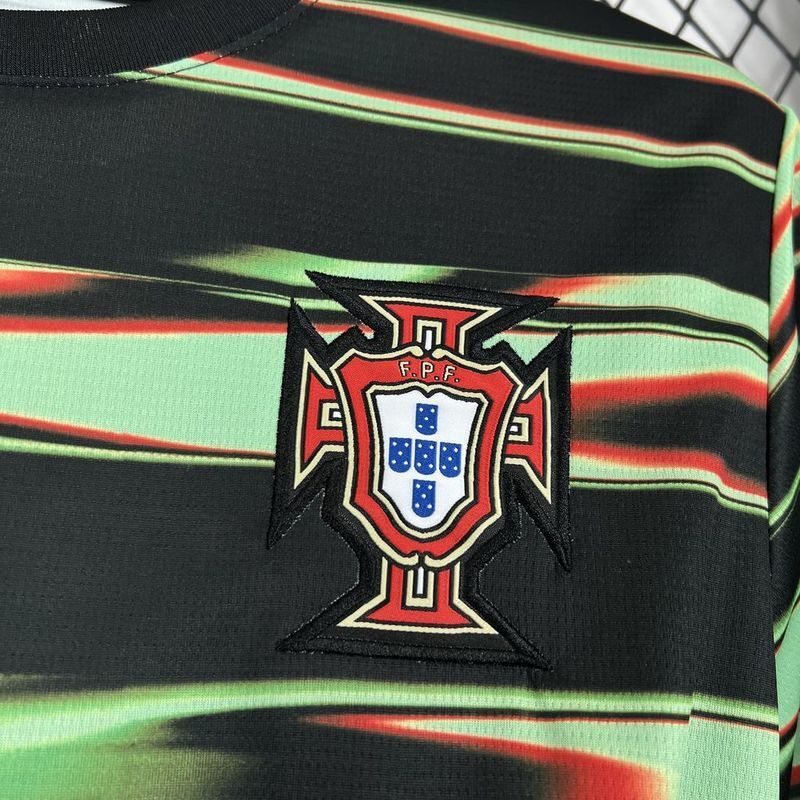 CAMISA TREINO DA SELEÇÃO DE PORTUGAL 25/26 MULTICOLOR