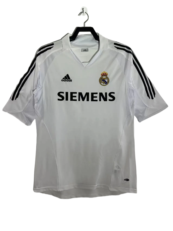 Camisa Retrô Real Madrid I 05/06