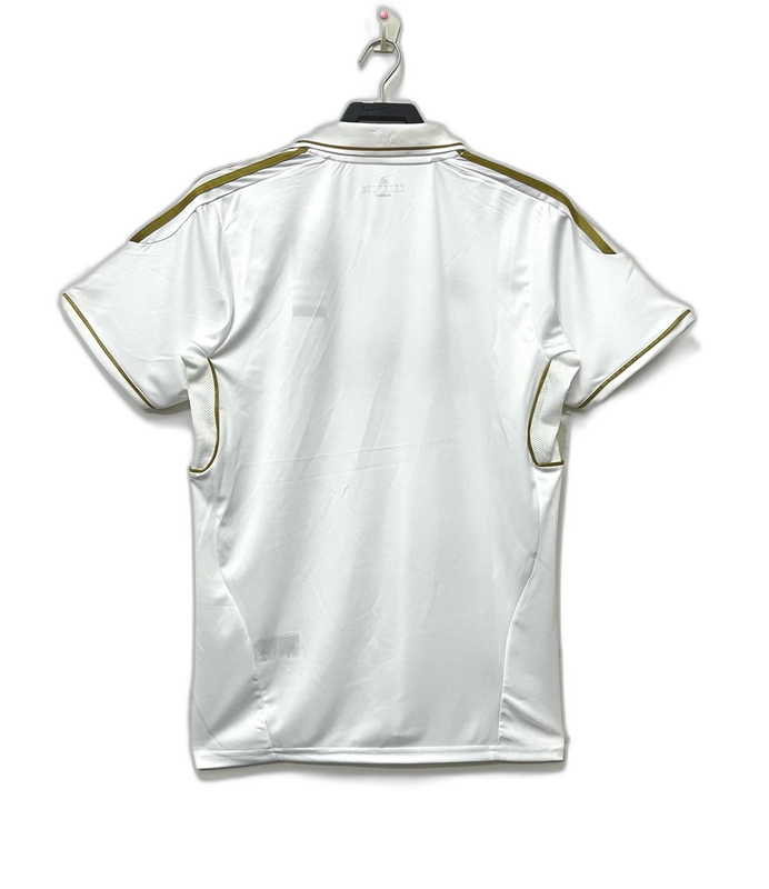 Camisa Retrô Real Madrid I 11/12