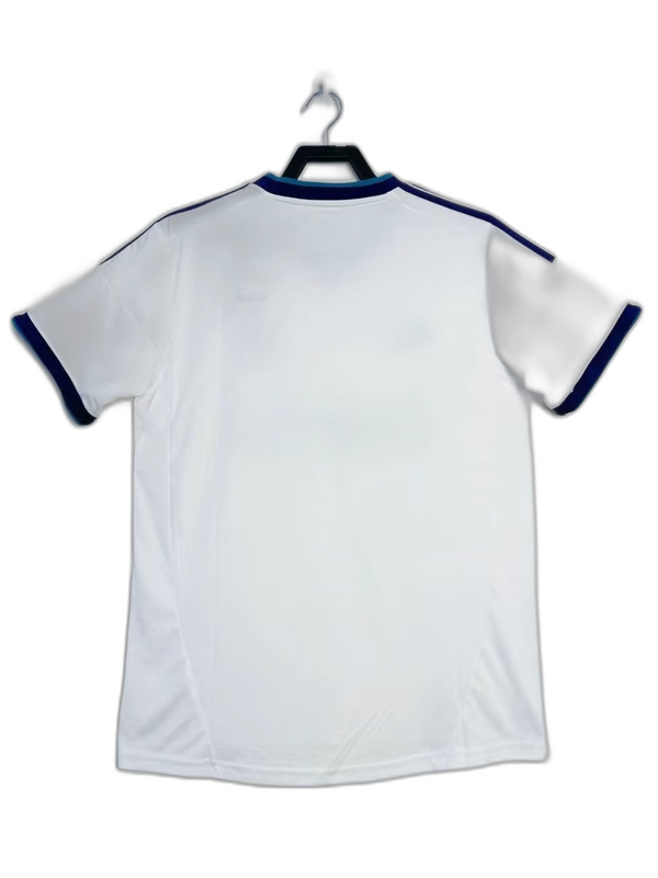 Camisa Retrô Real Madrid I 12/13