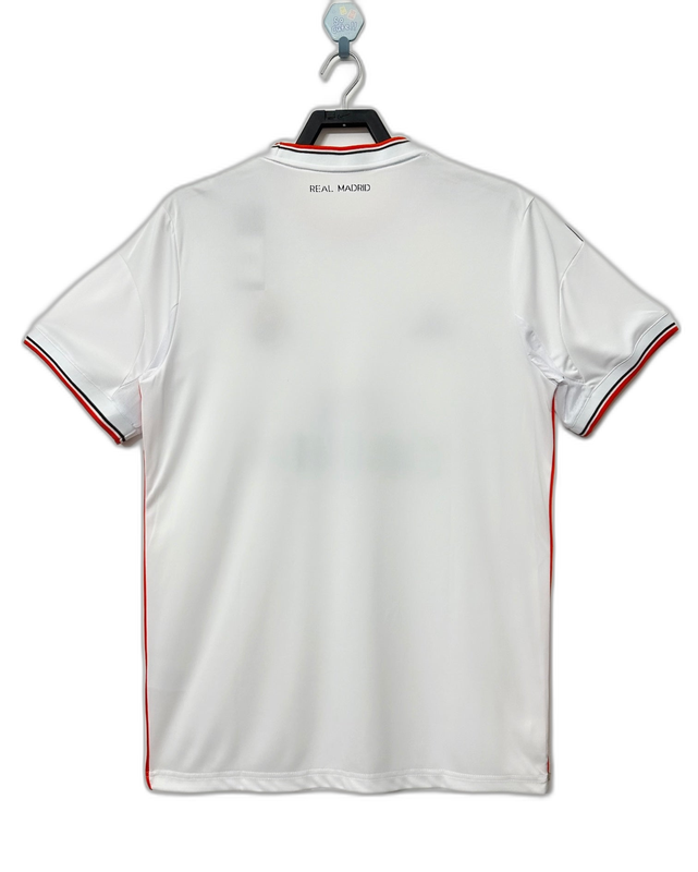 Camisa Retrô Real Madrid I 13/14